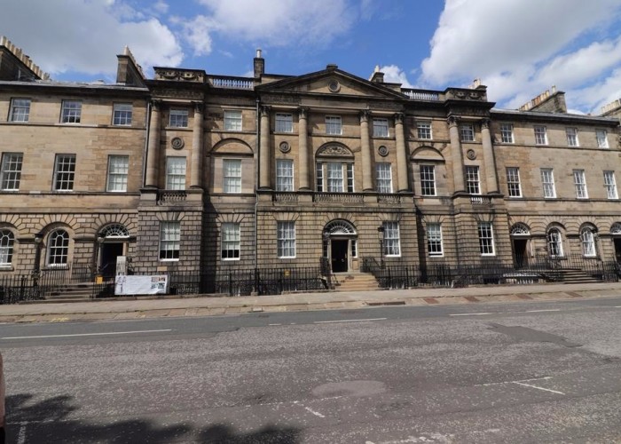 5 - 7 Charlotte Square IMG_0196-1000x667